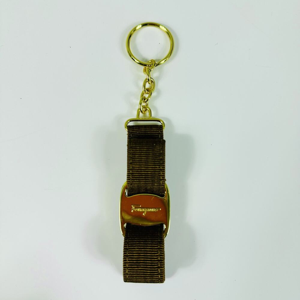 Salvatore Ferragamo Vara Bow Keychain Womens One Size Brown Gold Logo Italy